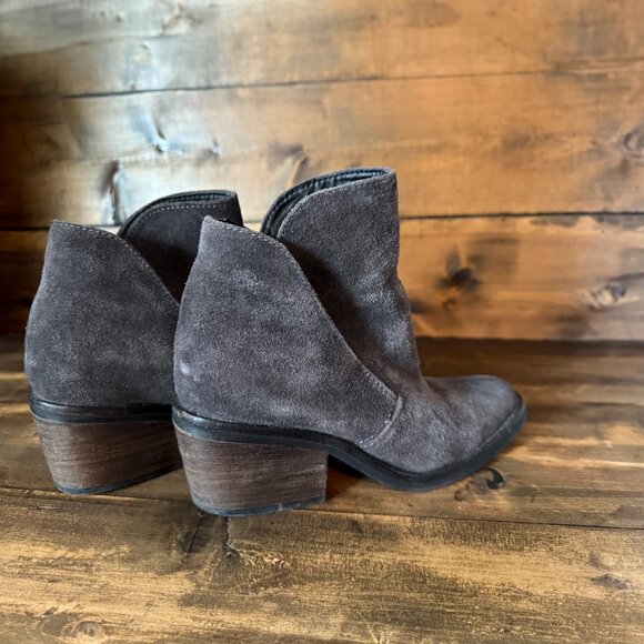 Dolce Vita grey suede booties, Size 6 - Picture 3 of 4
